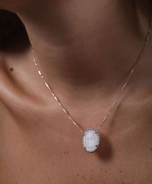 18K PINK GOLD NECKLACE WITH WHITE CAMEO - Image 2