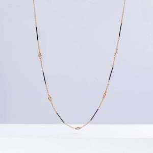 18K YELLOW GOLD NECKLACE WITH WITHE DIAMOND