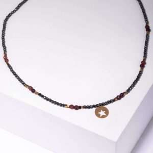 18K YELLOW GOLD STAR CHOKER ON CORDON