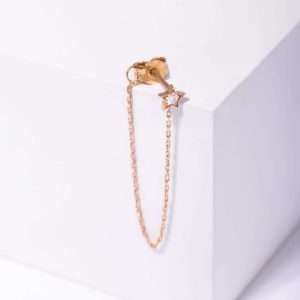 18K YELLOW GOLD SINGLE STAR EARRING WITH WHITE DIAMOND