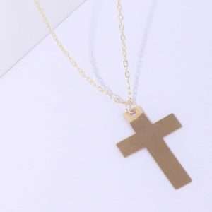 18K YELLOW GOLD CROSS NECKLACE