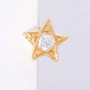 18K GOLD SINGLE STAR EARRING WITH WHITE DIAMOND