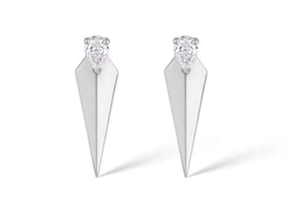 18K WHITE GOLD EARRING WITH PEAR-SHAPED DIAMOND
