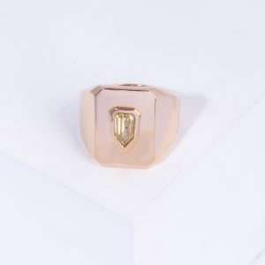 18K PINK GOLD RING WITH DIAMOND