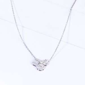 18K WHITE  GOLD NECKLACE WITH WHITE DIAMOND