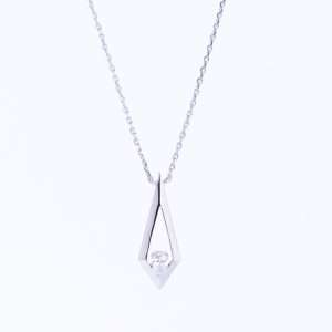 18K WHITE GOLD NECKLACE WITH WHITE DIAMOND