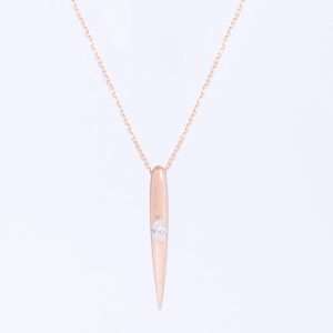 18K PINK GOLD NECKLACE WITH WHITE DIAMOND