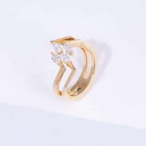 18K YELLOW GOLD RING WITH WHITE DIAMOND