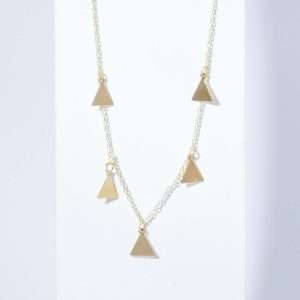 18K YELLOW GOLD TRIANGLE NECKLACE