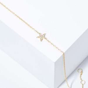 18K YELLOW GOLD STAR BRACELET WITH WHITE DIAMOND