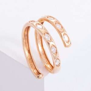 18K PINK GOLD RING WITH WHITE DIAMOND