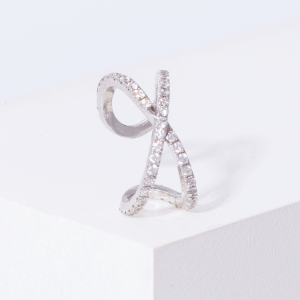 18K WHITE GOLD EARCUFF WITH WHITE DIAMOND