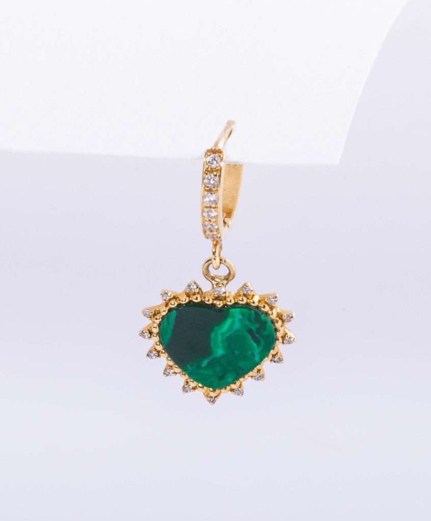 18K SINGLE YELLOW GOLD EARRING WITH WHITE DIAMONDS AND MALACHITE