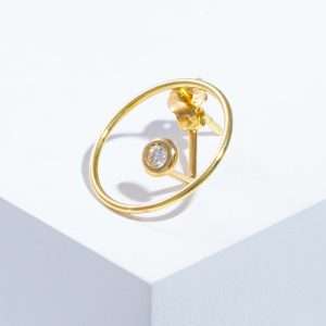 18K YELLOW GOLD SINGLE EARRING WITH WHITE DIAMOND