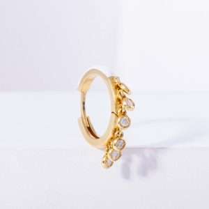 18K YELLOW GOLD HOOP WITH WHITE DIAMOND AND WHITE ENAMEL