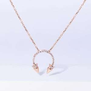 18K PINK GOLD NECKLACE WITH WHITE DIAMOND