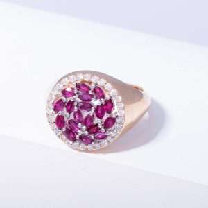 18K PINK GOLD RING WITH WHITE DIAMOND AND RUBY