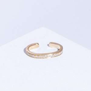 18K YELLOW GOLD EAR CUFF WITH WHITE DIAMOND