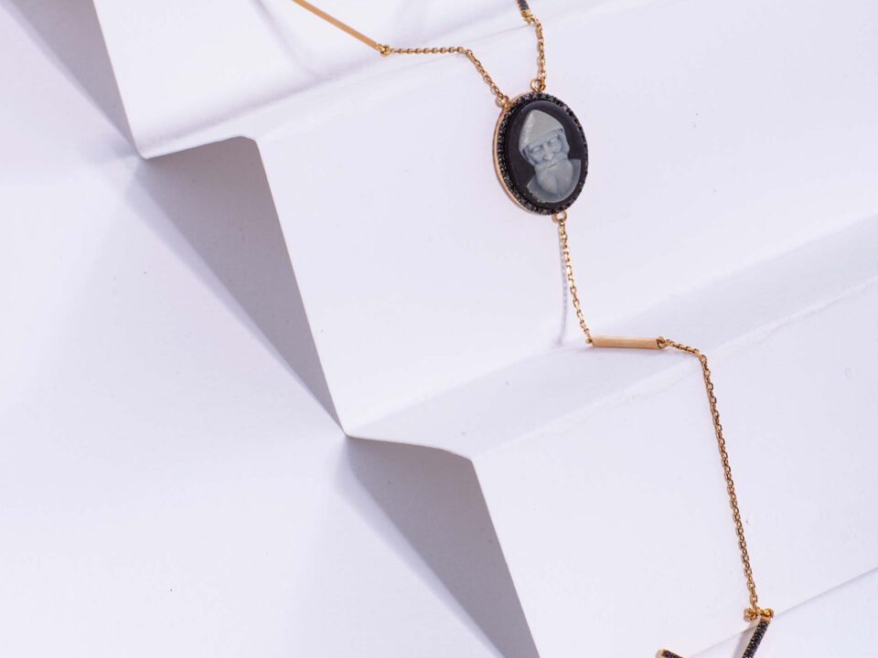 18K PINK GOLD CROSS NECKLACE WITH BLACK DIAMOND