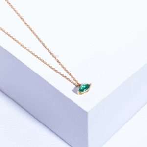 18K PINK GOLD NECKLACE WITH EMERALD