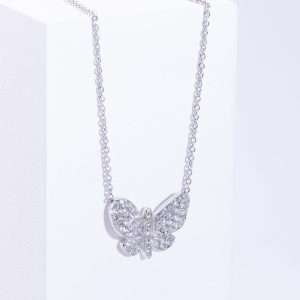 18K WHITE GOLD BUTTERFLY NECKLACE WITH WHITE DIAMOND