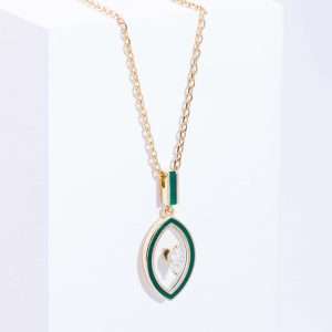 18K YELLOW GOLD NECKLACE WITH WHITE DIAMOND AND GREEN ENAMEL