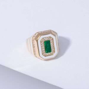 18K YELLOW GOLD RING WITH WHITE DIAMOND AND MALACHITE STONE