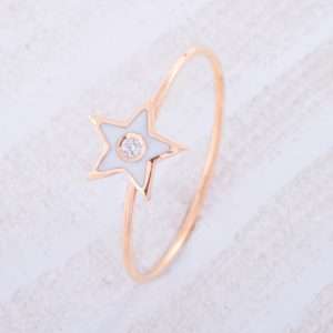 18K PINK GOLD RING WITH WHITE DIAMOND AND WHITE ENAMEL