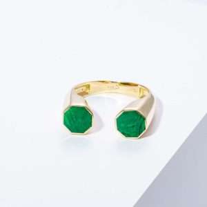 18K YELLOW GOLD RING WITH MALACHITE