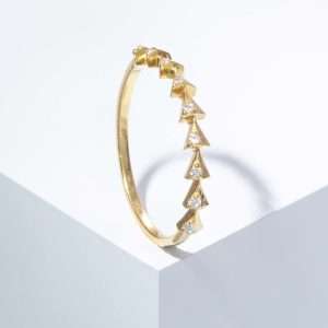 18K YELLOW GOLD RING WITH  WHITE DIAMOND