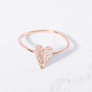 18K PINK GOLD RING WITH WHITE DIAMOND