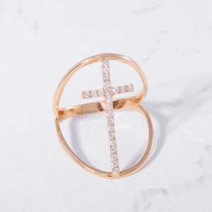 18K PINK GOLD RING WITH WHITE DIAMOND