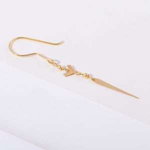 18K YELLOW GOLD SINGLE ARROW EARRING