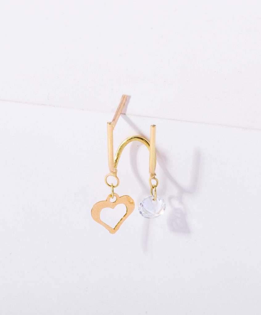 18K SINGLE YELLOW GOLD EARRING WITH CHRYSTAL AND HEART MOTIF