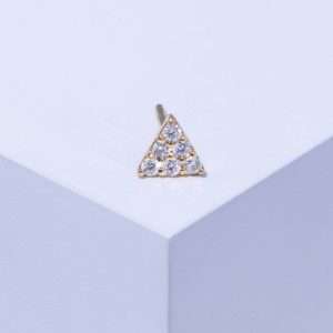 18K YELLOW GOLD SINGLE TRIANGLE STUD EARRING WITH WHITE DIAMOND