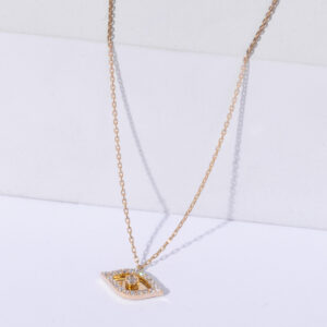 18K YELLOW GOLD EYE NECKLACE WITH WHITE DIAMOND