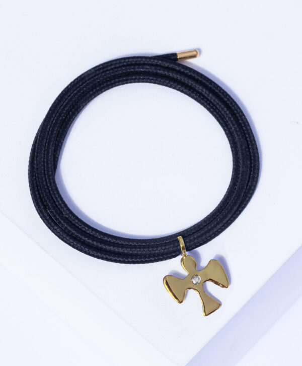 18K YELLOW GOLD CROSS NECKLACE WITH WHITE DIAMOND