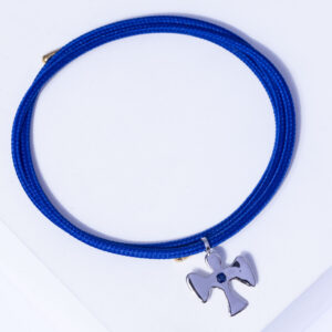 18K WHITE GOLD CROSS NECKLACE WITH WHITE DIAMOND