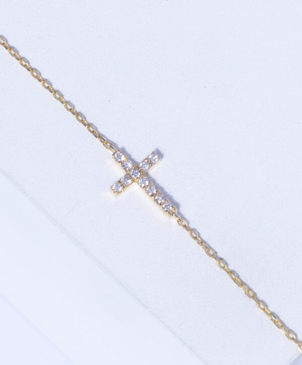 18K YELLOW GOLD CROSS BRACELET WITH WHITE DIAMOND