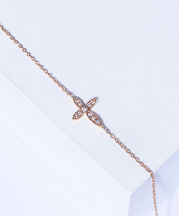18K YELLOW GOLD CROSS BRACELET WITH WHITE DIAMOND