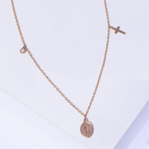 18K YELLOW GOLD CROSS AND VERGIN MARY WITH WHITE DIAMON