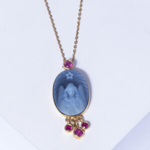 18 YELLOW GOLD ANGEL NECKLACE WITH RUBY