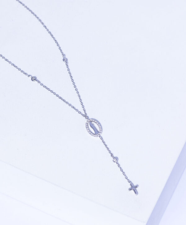 18K WHITE GOLD VIRGIN MARY NECKLACE WHITH WHITE DIAMOND