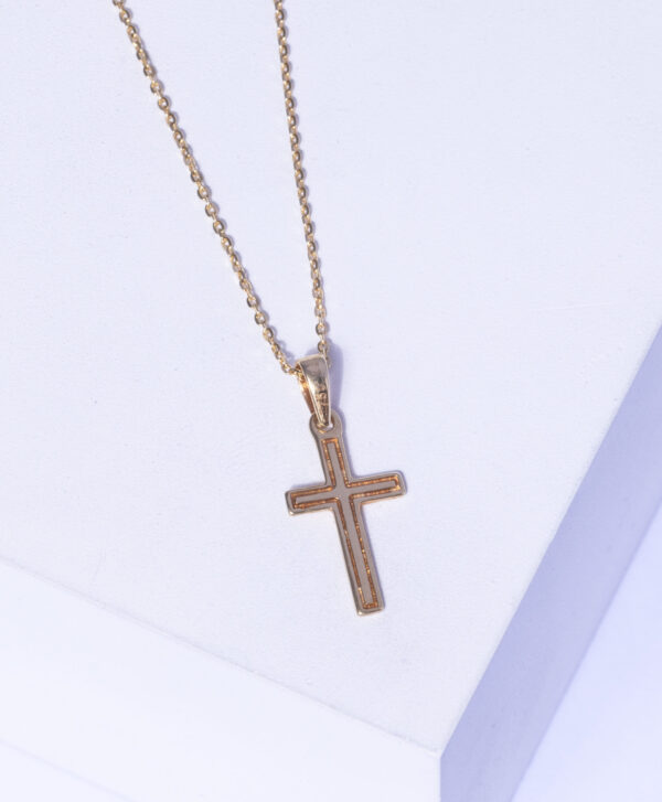 18K YELLOW GOLD CROSS NECKLACE