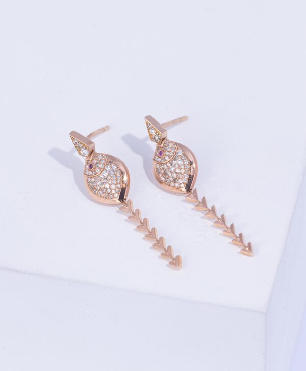 18K PINK GOLD EARRINGS WITH WHITE DIAMOND AND PEARL