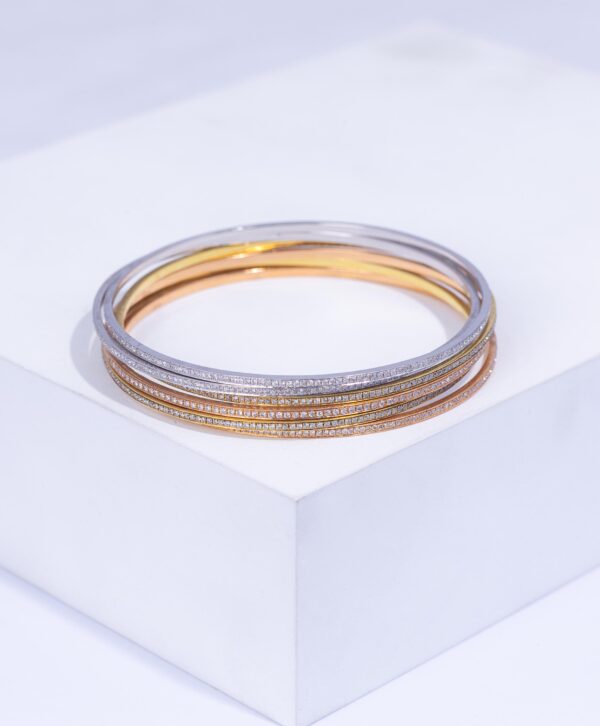 18K MULTICOLORED GOLD BRACELET WITH WHITE DIAMOND