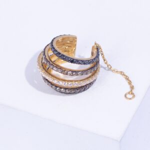 18K YELLOW GOLD  EARCUFF WITH WHITE AND BLACK, CHAMPAIGN DIAMOND