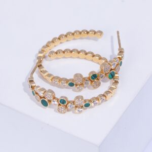 18K YELLOW GOLD EARRINGS WITH WHITE DIAMOND AND MALACHITE STONE