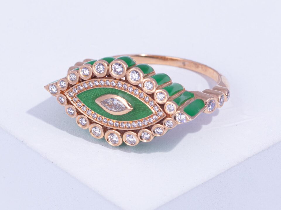 18K PINK GOLD EYE RING WITH WHITE DIAMOND AND GREEN ENAMEL