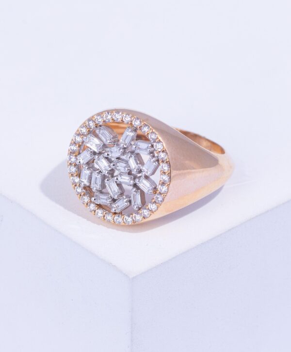 18K PINK GOLD PINKY RING WITH WHITE DIAMOND